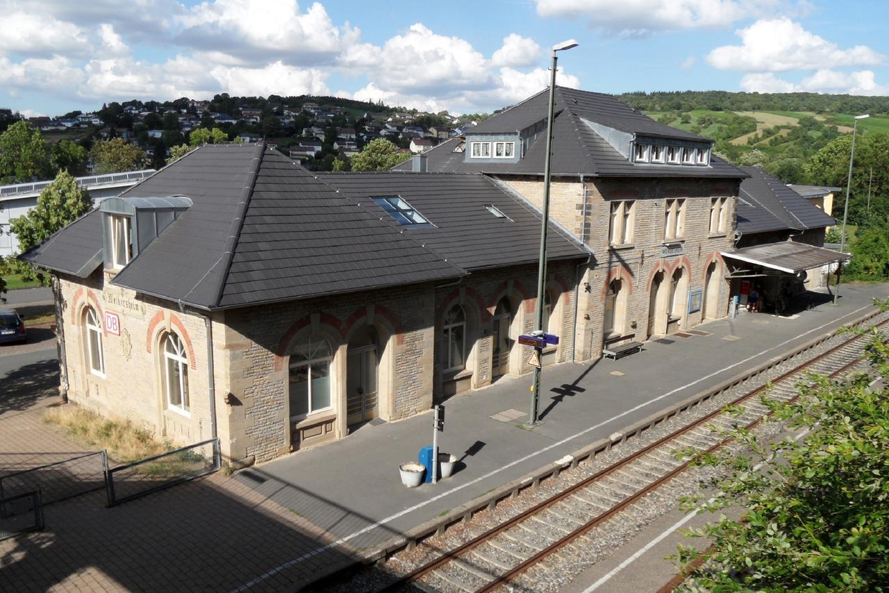Im Bahnhof - Gaestezimmer - Weikersheim Exterior photo